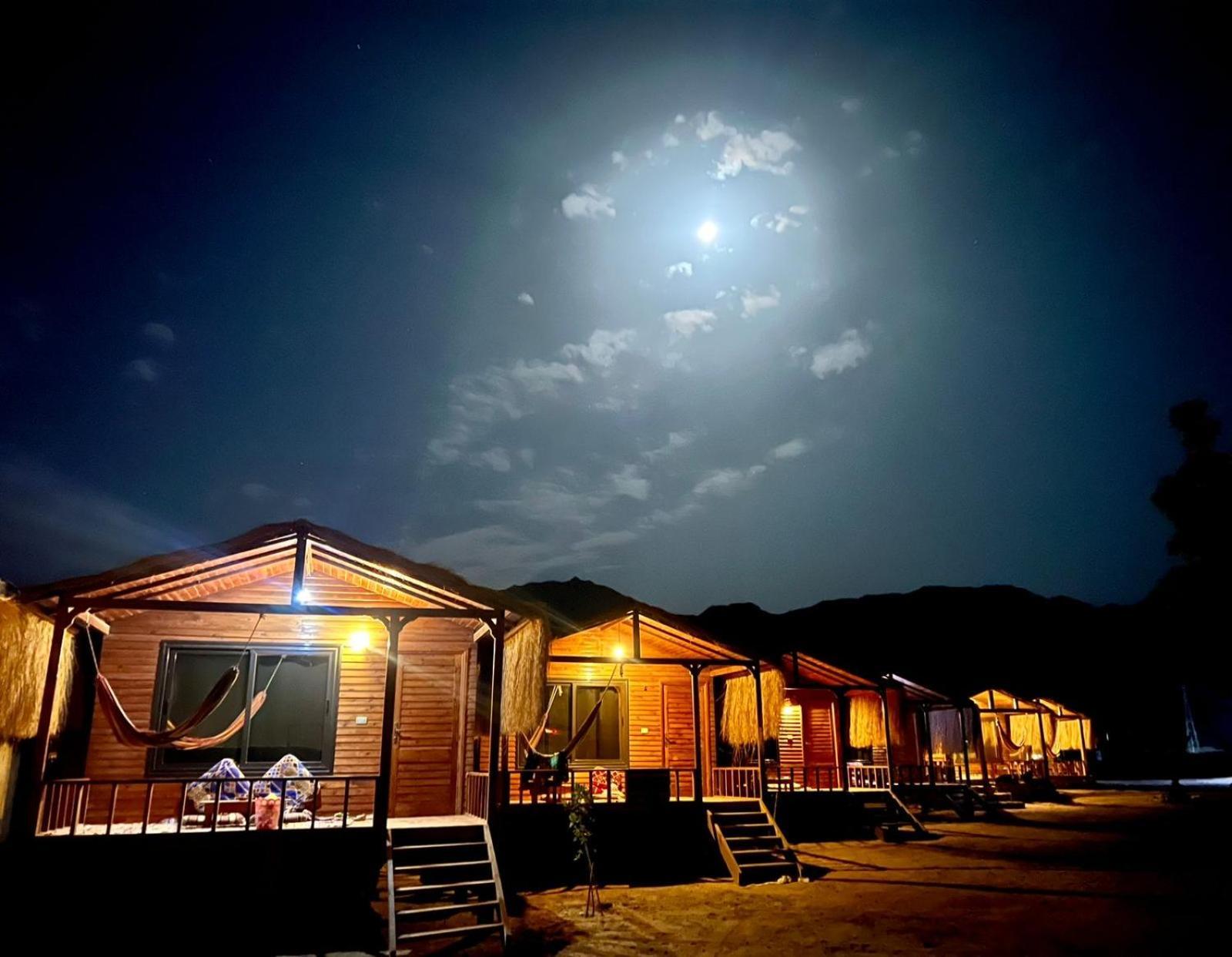 Relax Beach Camp Hotel Nuweiba Exterior photo